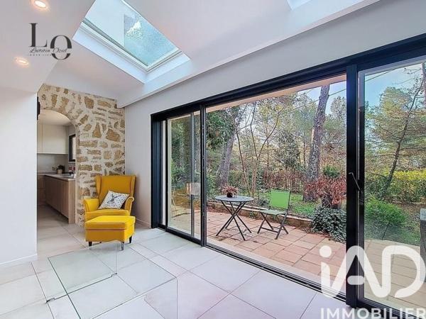 Maison à vendre 9 pièces 261,84 m² Éguilles