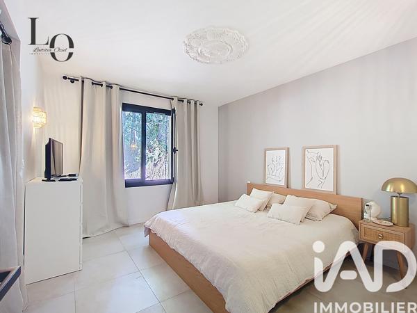 Maison à vendre 9 pièces 261,84 m² Éguilles