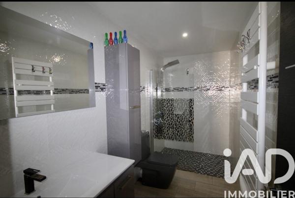 Maison à vendre 10 pièces 345 m² Mandelieu-la-Napoule