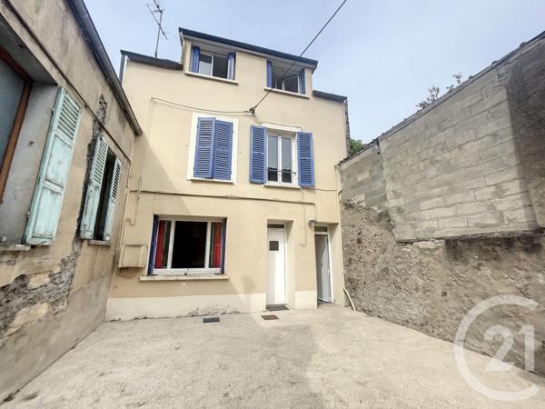 immeuble à vendre  89 m2 MONTEREAU FAULT YONNE - 77