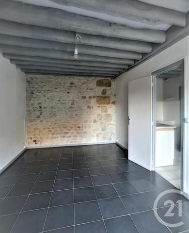 immeuble à vendre  89 m2 MONTEREAU FAULT YONNE - 77