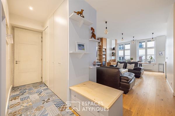 Ancien rénové à proximité de la Place Croix-Paquet