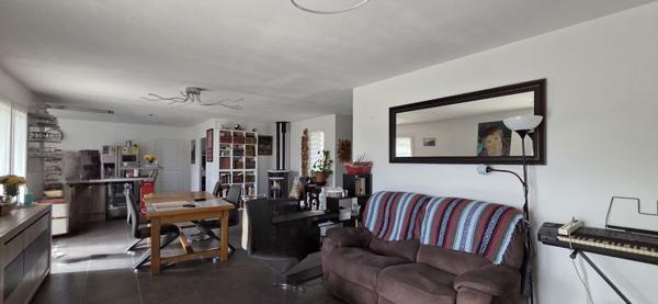 Cornas (07130) Maison avec piscine et terrain