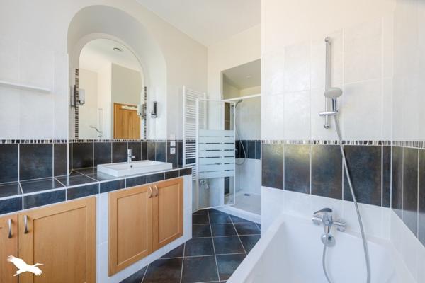 Maison à vendre |                                       Neauphle-le-Château |                                        6 pièces  |  165 m²