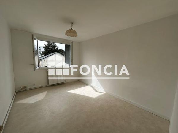 Location Appartement 3 pièces 75.9 m² - 9 RUE JOSEPH BOUCHAYER Grenoble 38100