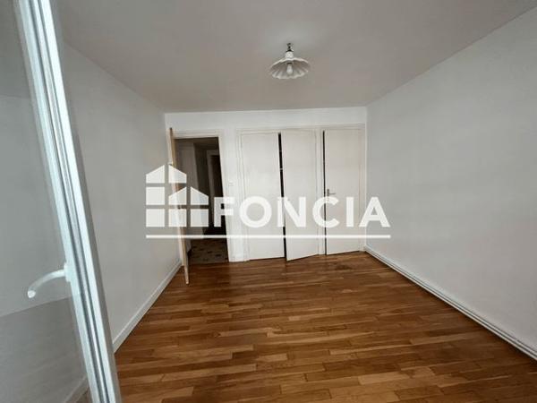 Location Appartement 3 pièces 75.9 m² - 9 RUE JOSEPH BOUCHAYER Grenoble 38100