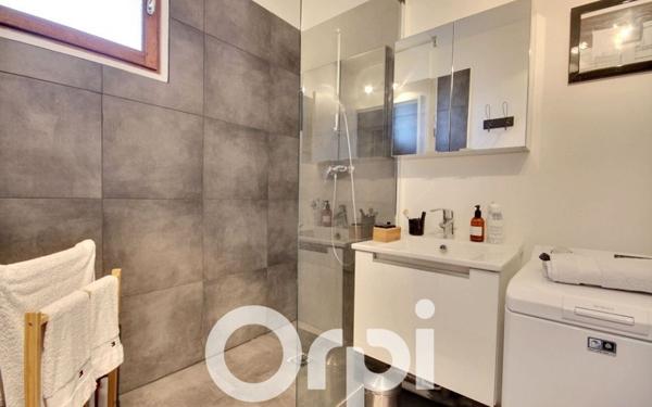 Appartement à louer    2 pièces • 43,64 m2 Chaville