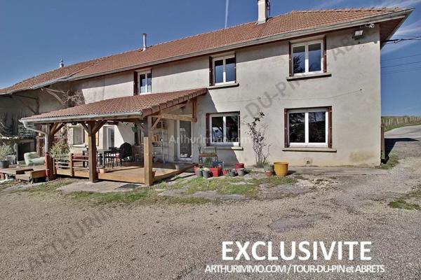 Vente Maison 4 pièces 112 m2 à La Tour-du-Pin