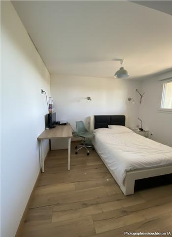 Maison
         7 pièces
        - 193 m² 350 000 € *