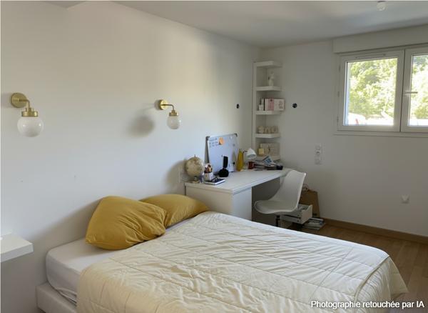 Maison
         7 pièces
        - 193 m² 350 000 € *