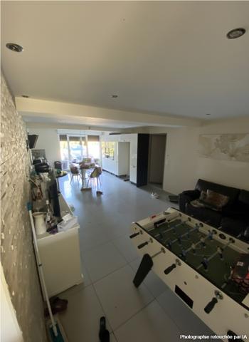 Maison
         7 pièces
        - 193 m² 350 000 € *