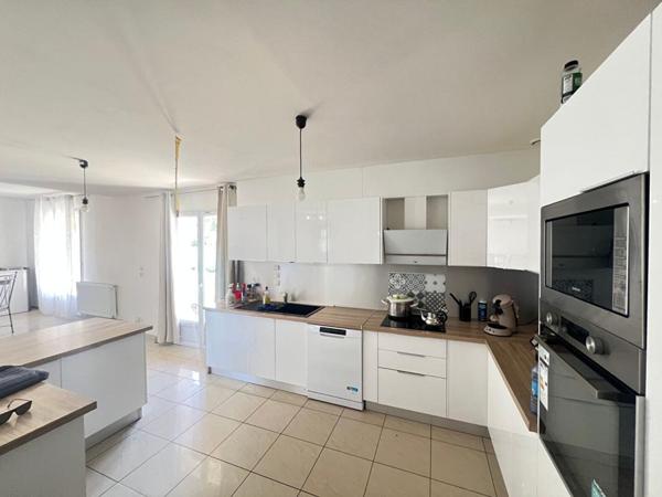 Villa Bourg Les Valence 6 pièce(s) 150 m2