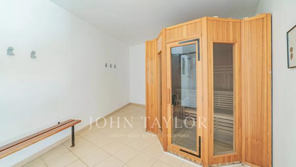 Exclusivité - Appartement avec vue mer panoramique et double terrasse