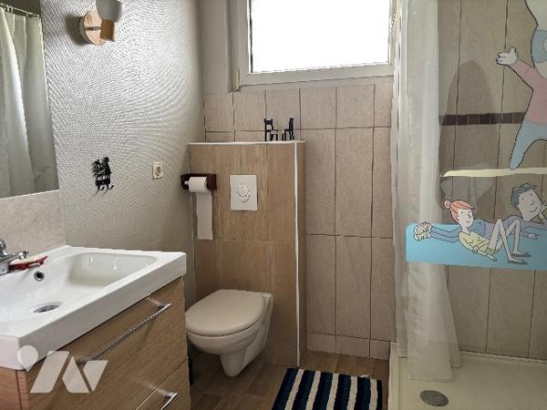 QUEVERT - DINAN : ensemble de 2 maisons avec jardin clos d'environ 721m²