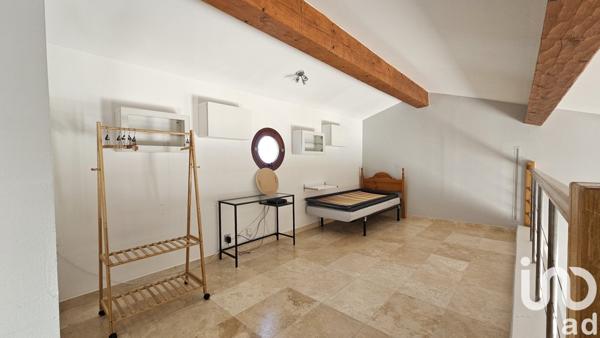 Maison 8 pièces de 160 m² à Six-Fours-les-Plages (83140)