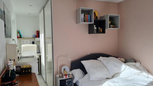 En exclusivité Saint Genest Malifaux 42660 maison type chalet exposé Sud entièrement rénové entre 2016 et 2017 plus extension de 2017  150m² habitables 3 chambres sur 1876m² de terrain