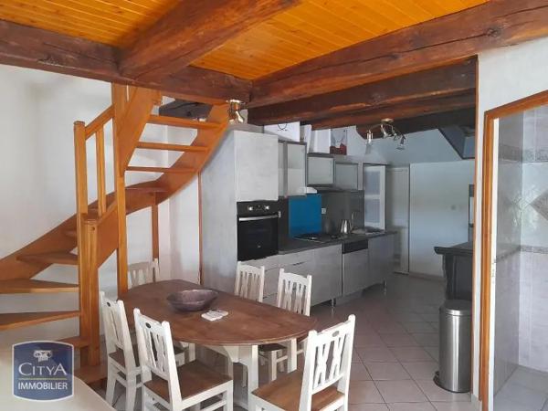Appartement à louer 2 pièces 63.87m² Mâcon (71000)