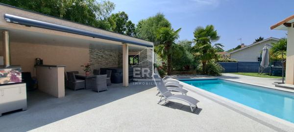 Maison Saint Maurice De Gourdans 6 pièce(s) 210 m2