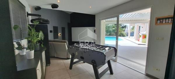 Maison Saint Maurice De Gourdans 6 pièce(s) 210 m2