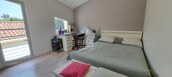 Maison Saint Maurice De Gourdans 6 pièce(s) 210 m2