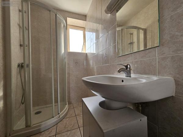 Appartement à louer à Bâgé Dommartin dans l'Ain (01380), ref : 008/2218