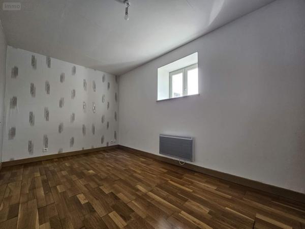 Appartement à louer à Bâgé Dommartin dans l'Ain (01380), ref : 008/2218