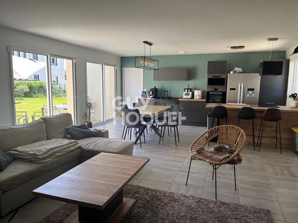 Maison Neuve à Vendre à Dieupentale - 5 Pièces avec Jardin!