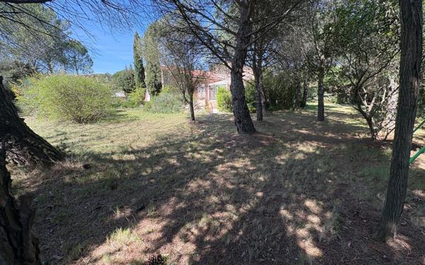 Maison à vendre    6 pièces •  Villemoustaussou