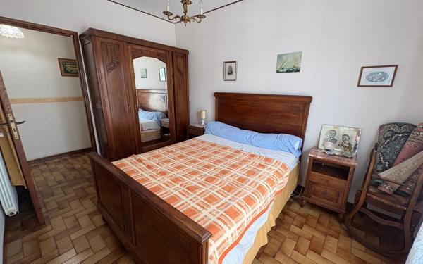 Maison à vendre    6 pièces •  Villemoustaussou