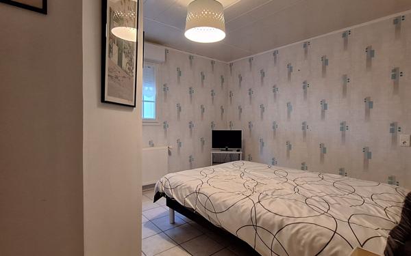 Maison à vendre    8 pièces •  Néris-les-Bains