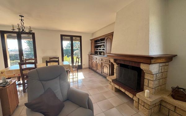 Maison à vendre    4 pièces • 94 m2 Caussade