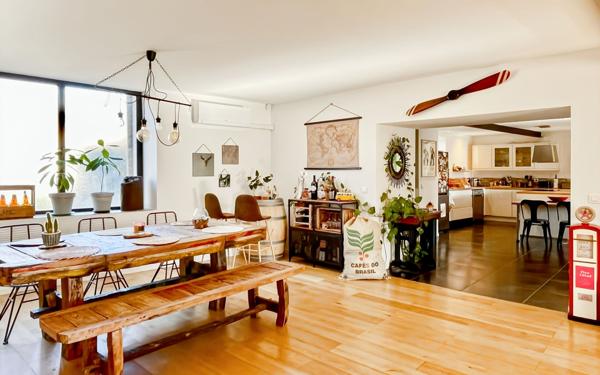 Maison à vendre    5 pièces • 172 m2 Montricoux