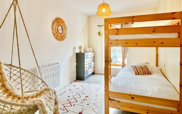 Maison à vendre    5 pièces • 172 m2 Montricoux