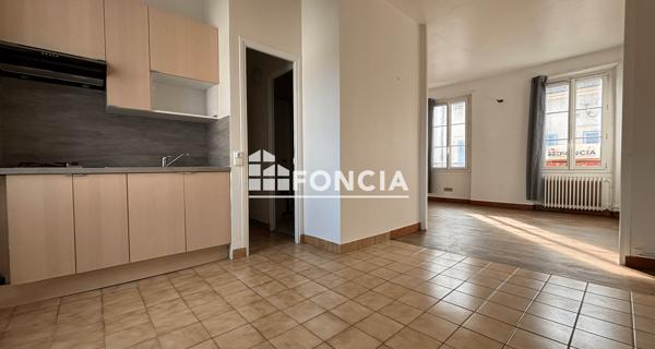 À vendre Studio 28.92 m² - Savigny-sur-orge 91600