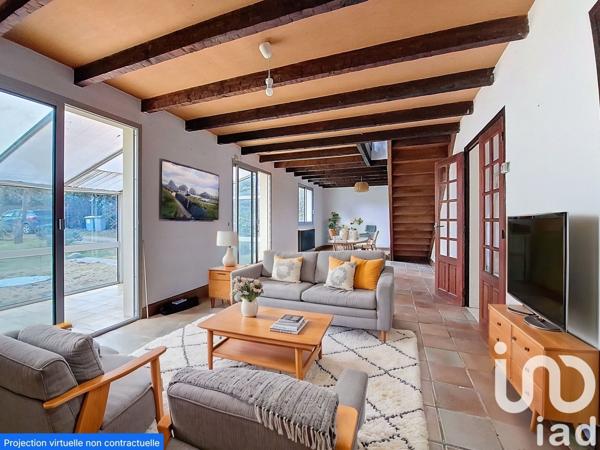 Maison 6 pièces de 117 m² à Trébeurden (22560)