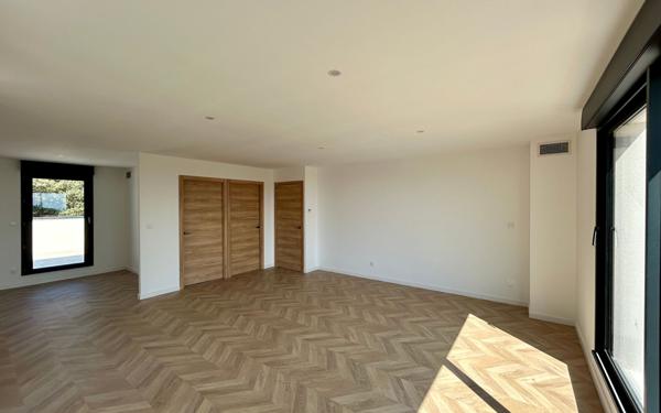 Maison à vendre    5 pièces •  Balaruc-les-Bains