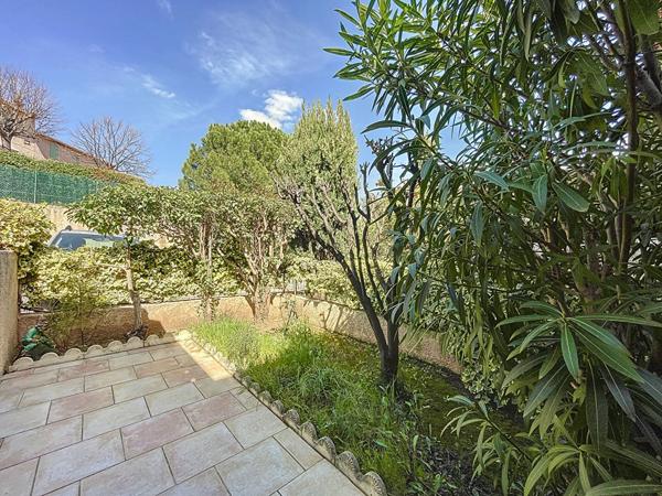 A vendre Maison Marseille 13010 type 4 les feuillantines