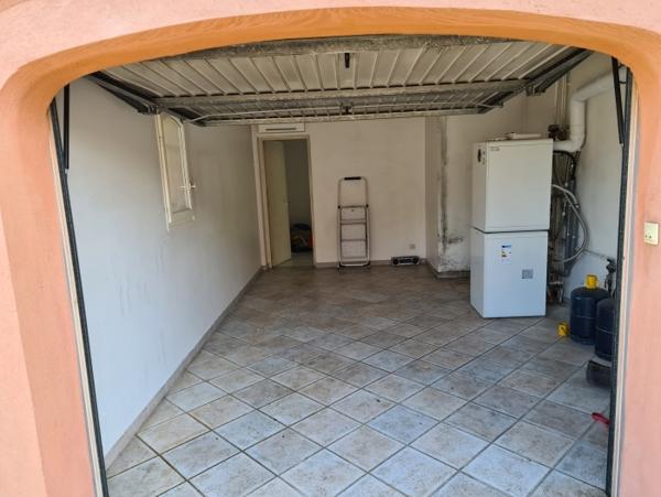 Location Maison 5 pièces Bouc-Bel-Air (13320) - au calme avec piscine