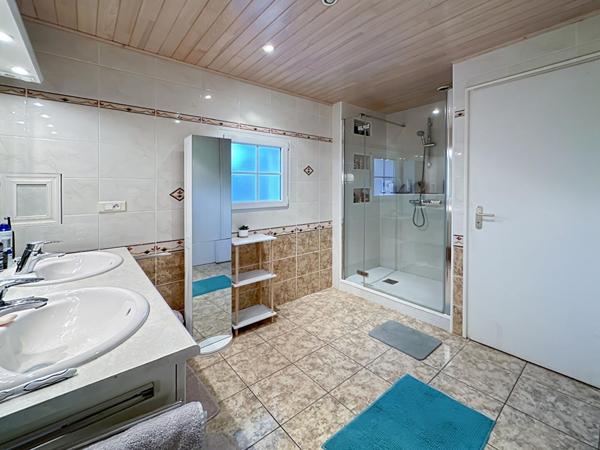 Maison 223m² proche centre