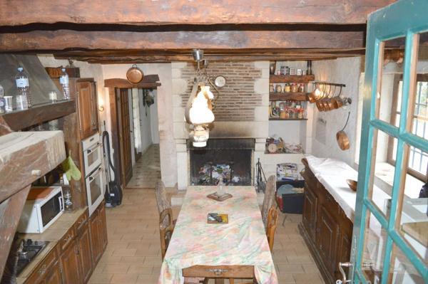 Sensation de liberté pour cette magnifique propriété, approprié pour gîte ou auberge.