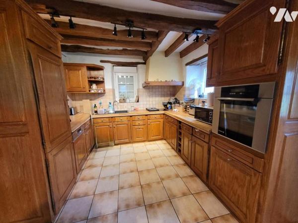 PRECIGNE-Longere de type 7-REFVDL2182