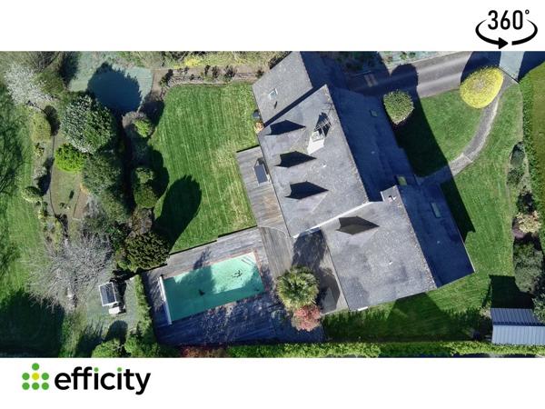 Maison 10 pièces - 260 m²