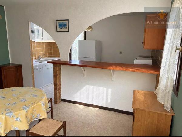 Vente                                                      Appartement
                        
                     2 pièces                      44 m2                     à La Seyne-sur-Mer