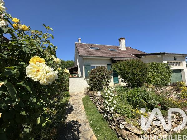 Maison à vendre 5 pièces 120 m² Saint-Arnoult-en-Yvelines