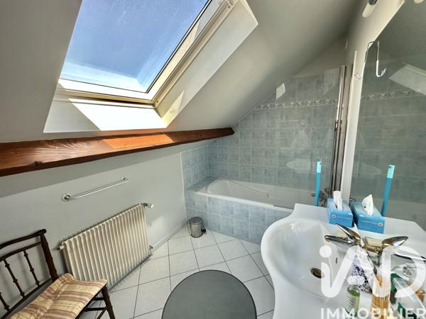 Maison à vendre 5 pièces 120 m² Saint-Arnoult-en-Yvelines