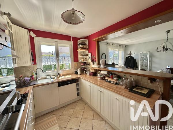 Maison à vendre 5 pièces 120 m² Saint-Arnoult-en-Yvelines