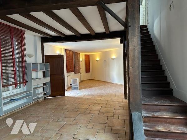 Maison à Vendre à Deuil-la-Barre (95170) en Val-d'Oise (95), 6 pièces dont 4 chambres