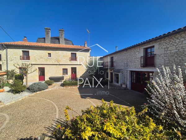 86200 LOUDUN Maison Loudun 6 pièce(s) 169 m2