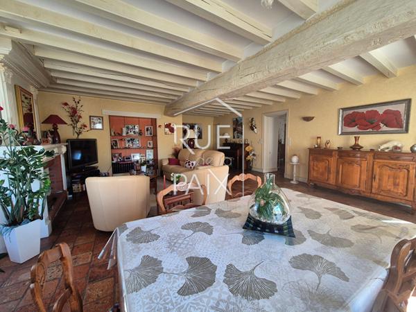 86200 LOUDUN Maison Loudun 6 pièce(s) 169 m2