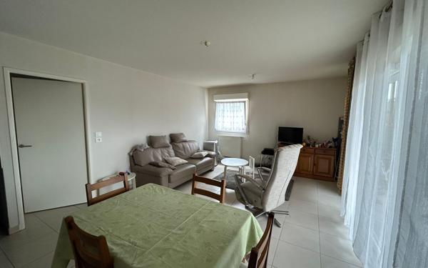 Appartement à vendre    3 pièces • 63,94 m2 Pessac